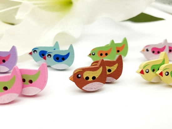 Preview: Spatz Knopf Ohrstecker Vögelchen Holz Button